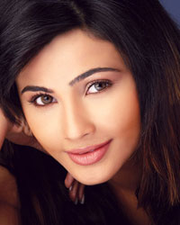 Daisy Shah